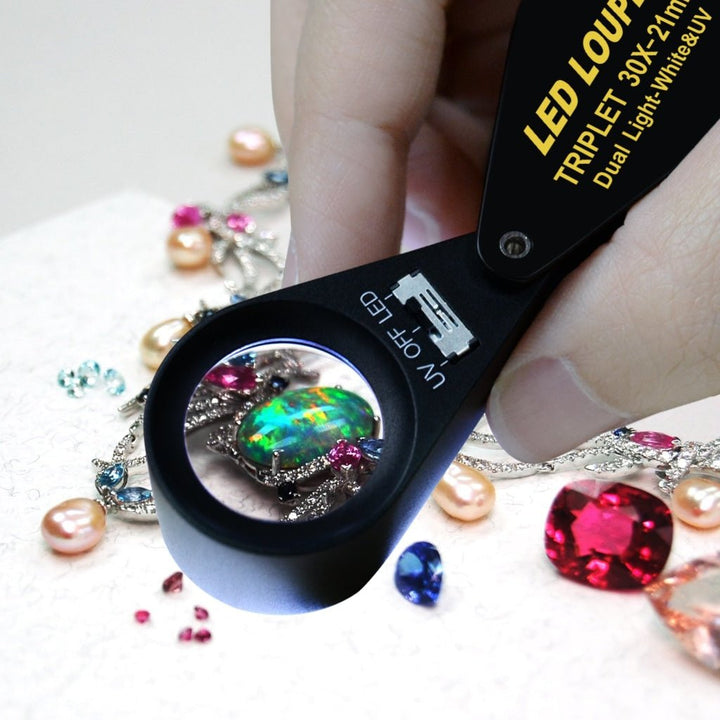 ILJL-249 30x Magnification Jewelry Gem Loupe with UV & 6 LED Light, 21mm Optical Glass Triplet Magnifiers Lens Portable Handheld Magnifying Tool Jeweller Stamp & Coin Collectors Foldaway And Black Frame Design Metal Body - Instrulife