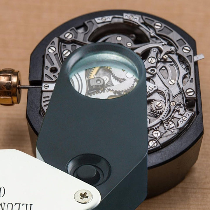 ILJL-782 10X Jeweler Loupe Magnifier + LED light, 18mm lens - Instrulife