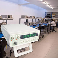 ILFC-301 Precision Frequency Counter 0.01 Hz - 2.4 GHz - Instrulife
